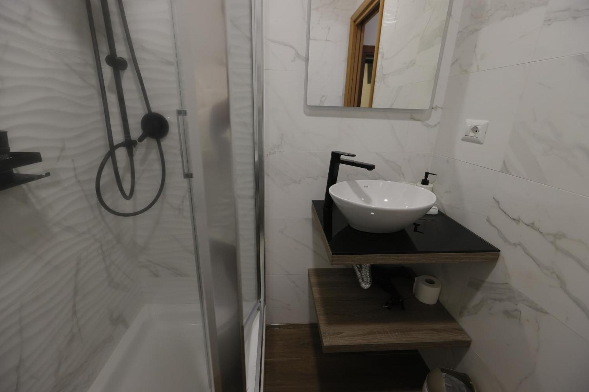 A Picture Of 2* Roma