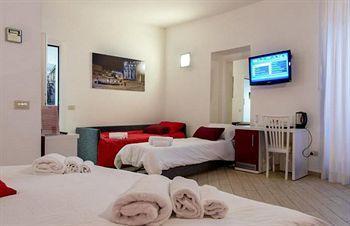 A Picture Of Bed & Breakfast Roma