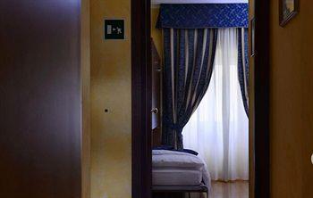 A Picture Of Bed & Breakfast Roma