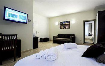 A Picture Of Bed & Breakfast Roma